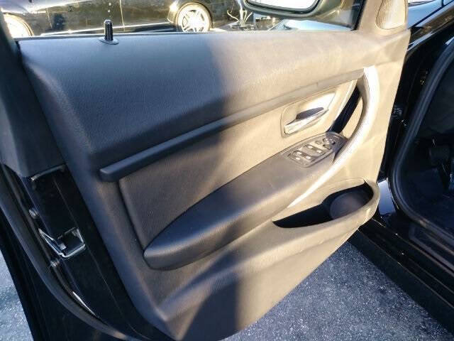 2015 BMW 3 Series 328i