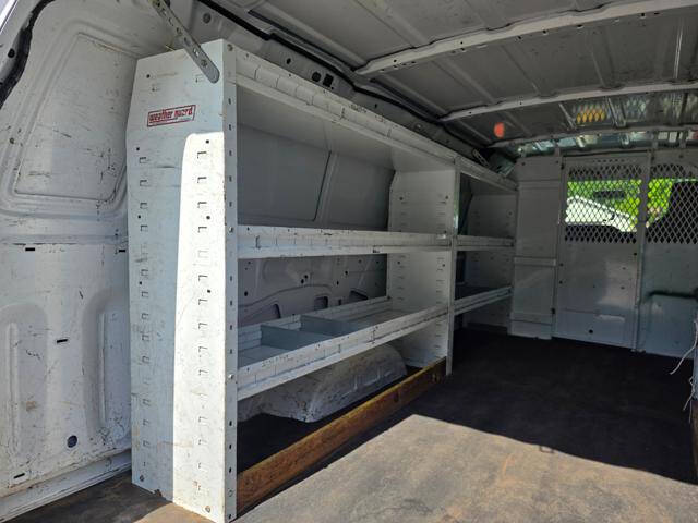 2011 Ford E-Series E-350 SD