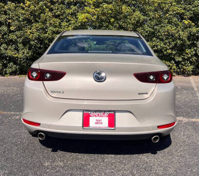 2022 Mazda Mazda3 Sedan Select