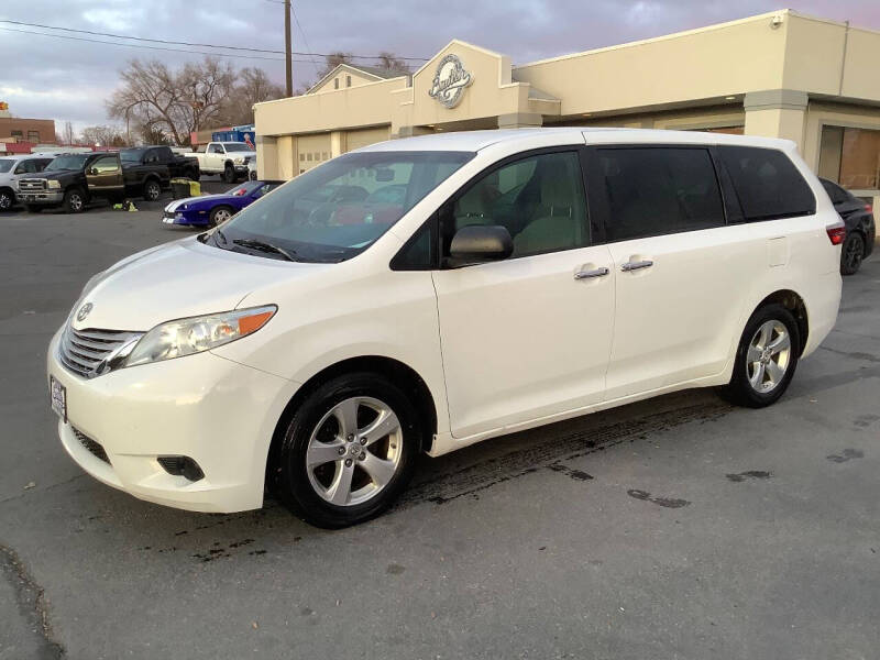 2017 Toyota Sienna L 7-Passenger
