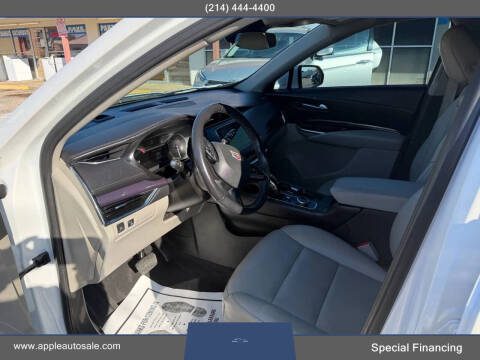 2023 Cadillac XT4 Luxury