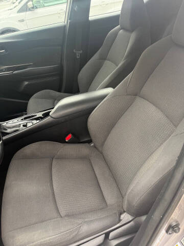 2019 Toyota C-HR XLE