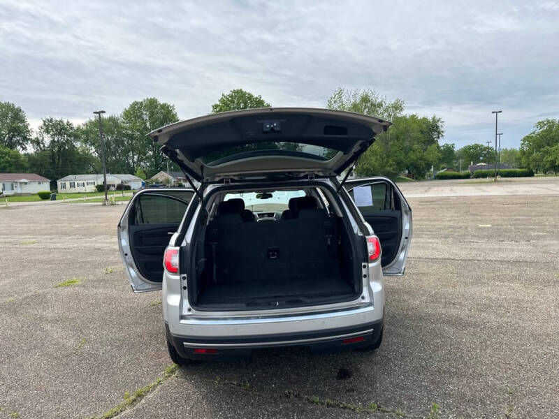 2016 GMC Acadia SLE-2