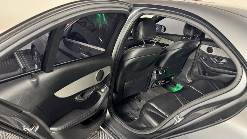 2018 Mercedes-Benz C-Class C 300