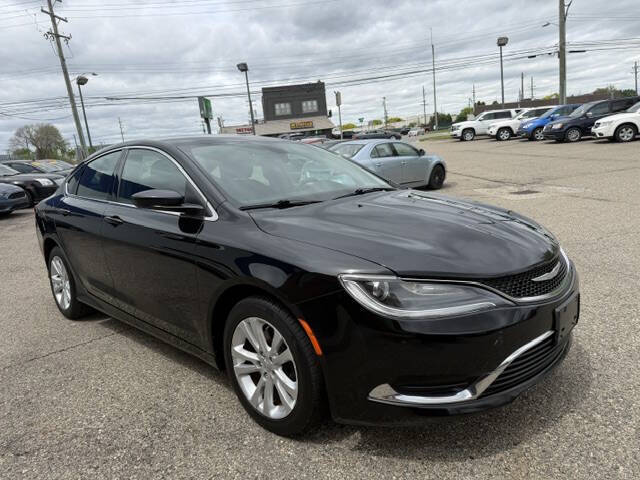 2015 Chrysler 200 Limited