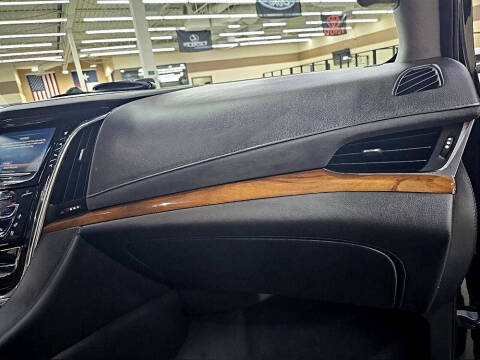 2017 Cadillac Escalade ESV Premium Luxury