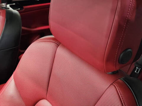 2023 Porsche Macan
