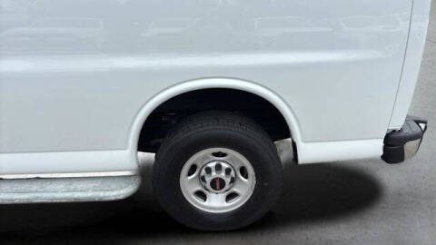 2024 GMC Savana 2500