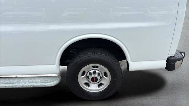 2024 GMC Savana 2500