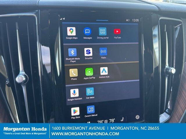 2023 Volvo XC60 B5 Plus Bright Theme