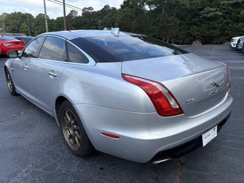 2016 Jaguar XJL Portfolio