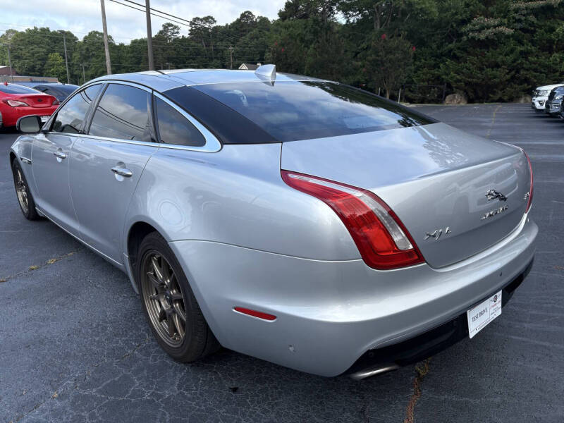 2016 Jaguar XJL Portfolio