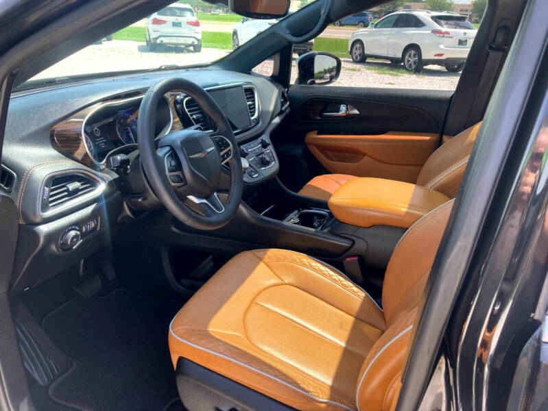 2022 Chrysler Pacifica Pinnacle