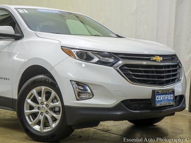 Used 2021 Chevrolet Equinox LT with VIN 2GNAXUEV5M6122921 for sale in Tinley Park, IL