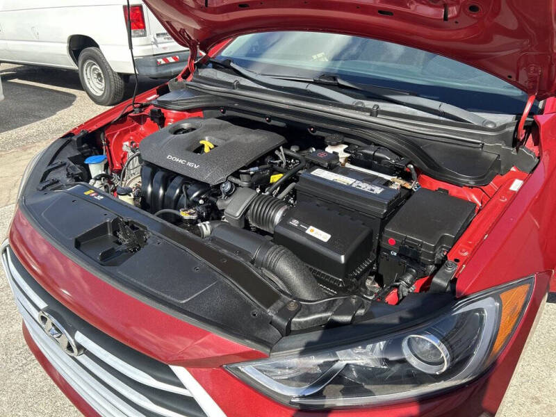 2017 Hyundai Elantra