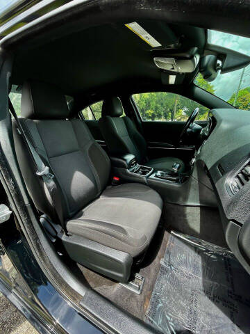 2016 Dodge Charger SXT