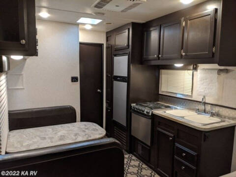 2017 Jayco 38’ Toy Hauler Octane 312 SL