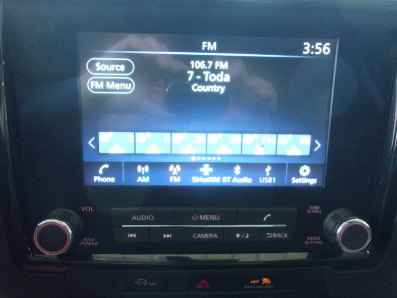 2024 Nissan Frontier SV