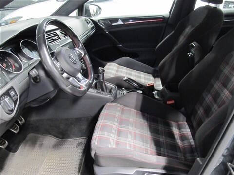 2017 Volkswagen Golf GTI S