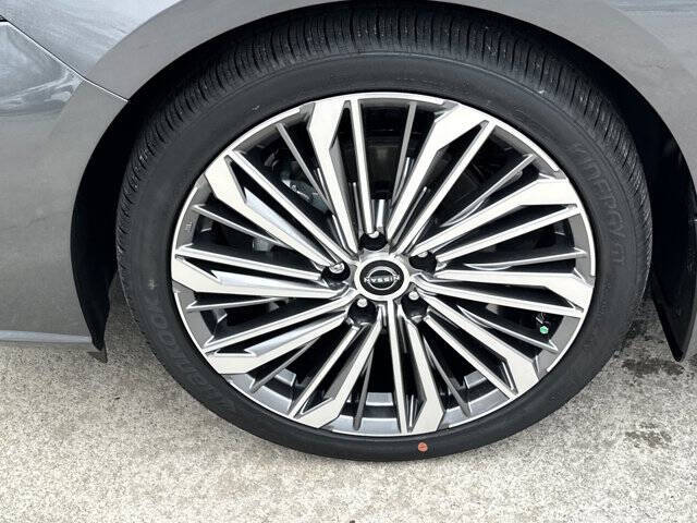 2025 Nissan Altima 2.5 SL