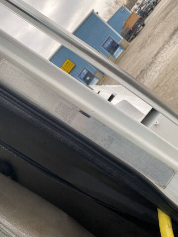 2003 Freightliner FL60