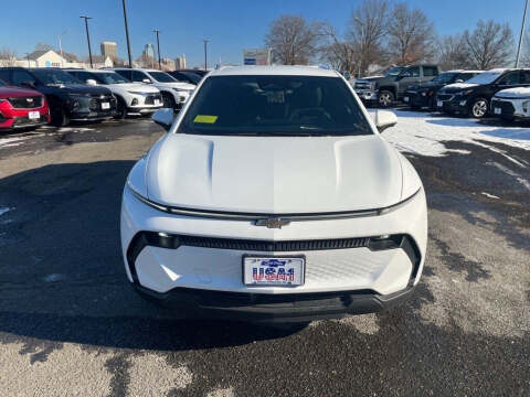2026 Chevrolet Equinox EV LT 2