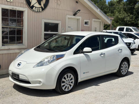 2015 Nissan LEAF S