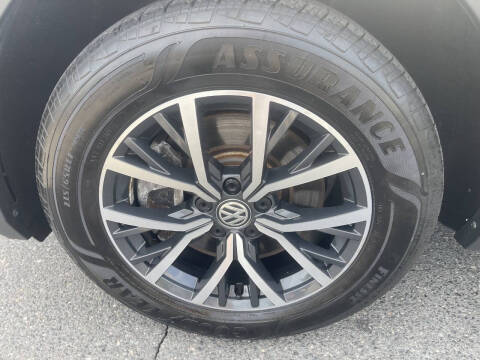 2020 Volkswagen Tiguan SE 4Motion