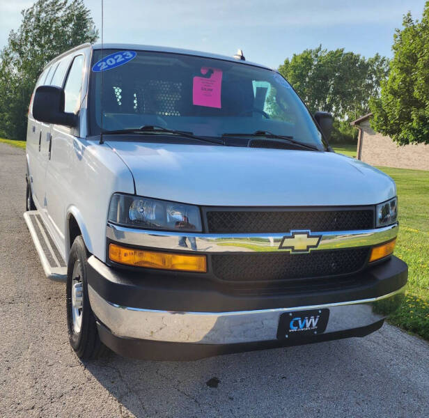 2023 Chevrolet Express 2500
