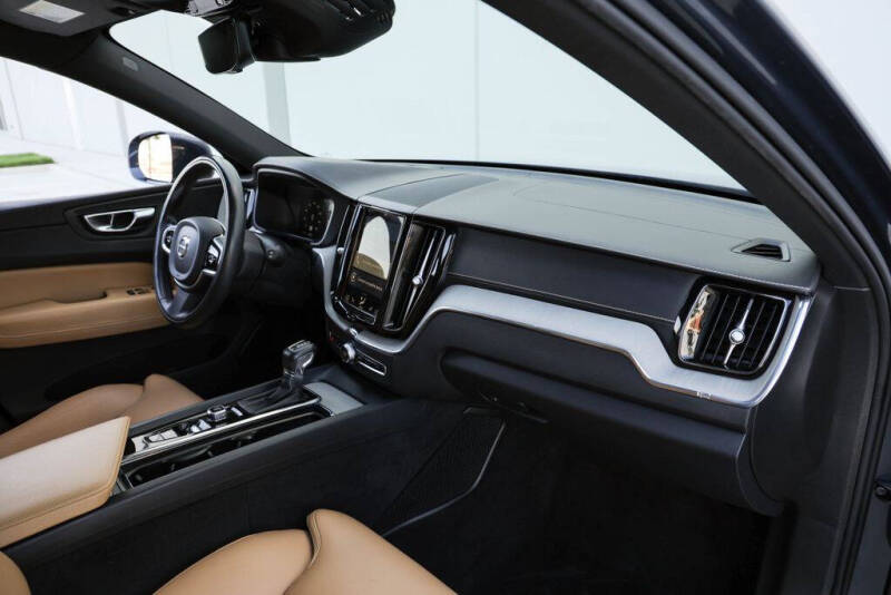 2018 Volvo XC60 T6 Inscription