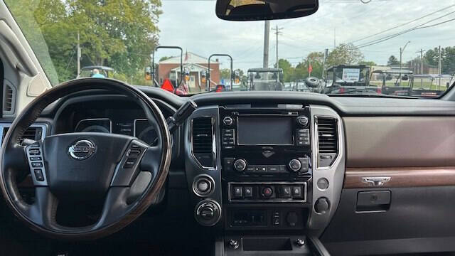 2018 Nissan Titan PRO-4X