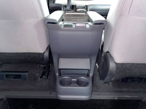 2023 Toyota Sienna LE 8-Passenger