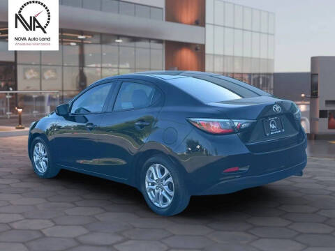 2017 Toyota Yaris iA