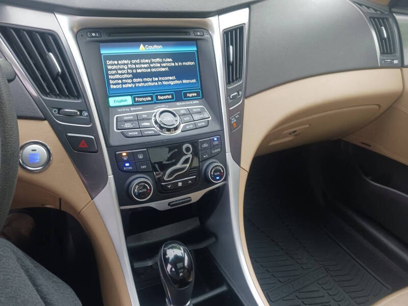 2011 Hyundai Sonata Hybrid