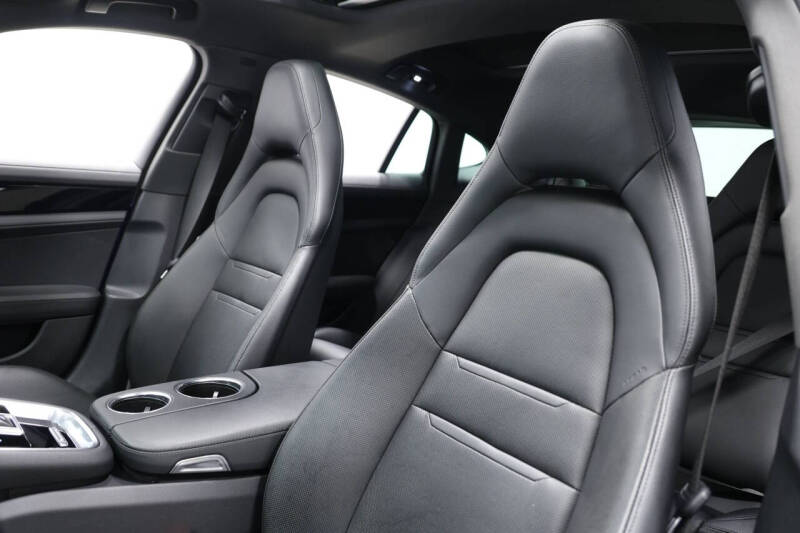 2020 Porsche Panamera
