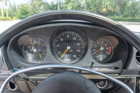 1977 Mercedes-Benz 450-Class