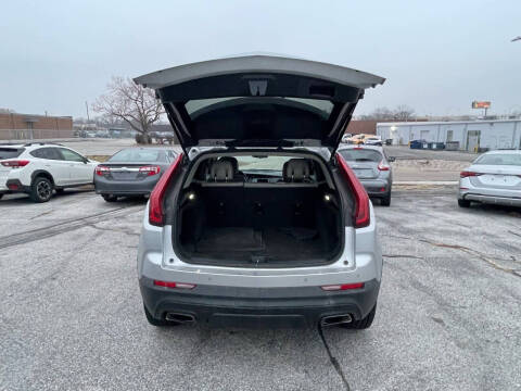 2020 Cadillac XT4 Luxury