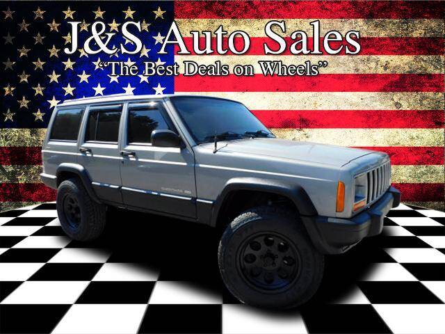 2001 Jeep Cherokee for sale at J & S Auto Sales in Clarksville TN