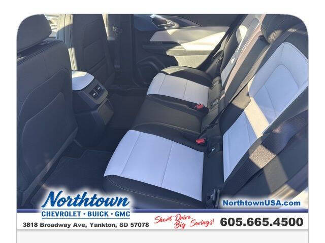 2026 Chevrolet Equinox EV LT 2