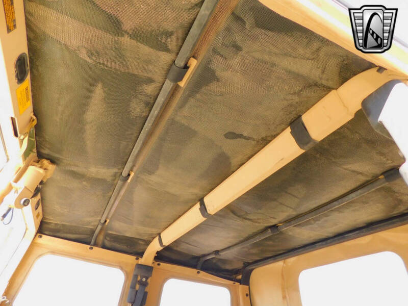 1995 AM General Hummer Hard Top