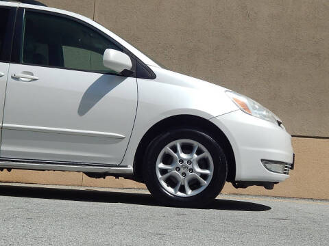 2005 Toyota Sienna XLE Limited 7 Passenger