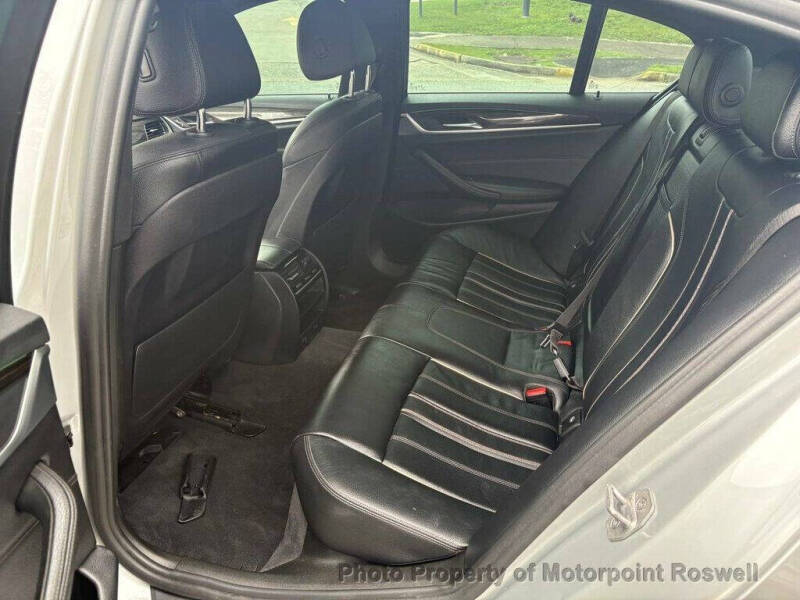 2018 BMW 5 Series 530i
