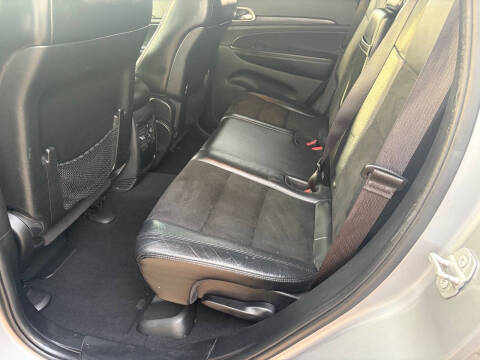 2019 Jeep Grand Cherokee Laredo