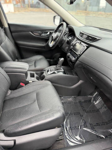 2018 Nissan Rogue SL