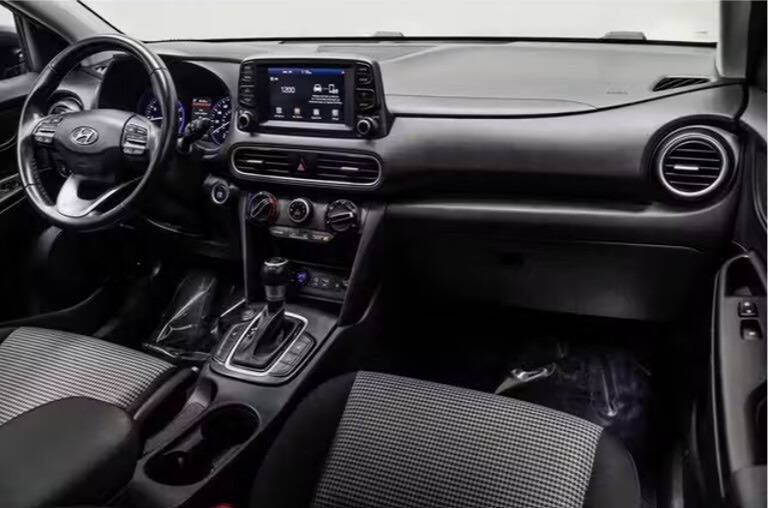 2020 Hyundai Kona SE