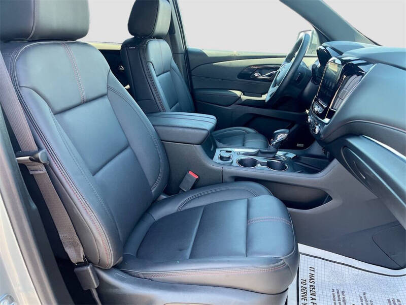 2023 Chevrolet Traverse RS