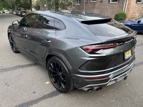 2019 Lamborghini Urus