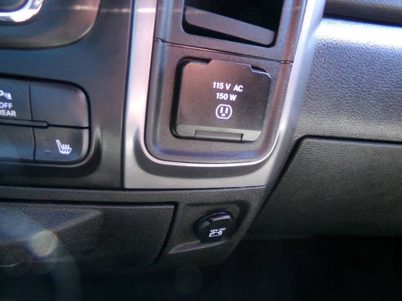 2021 RAM 1500 Classic SLT