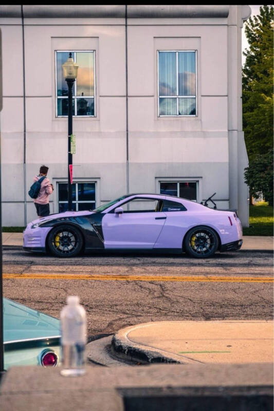 2014 Nissan GT-R Premium