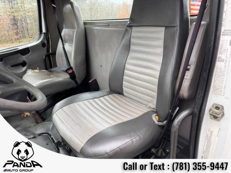 2016 Freightliner M2 106